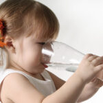 Posebna pažnja najosjetljivijima: kako prepoznati dehidraciju kod djece i starijih